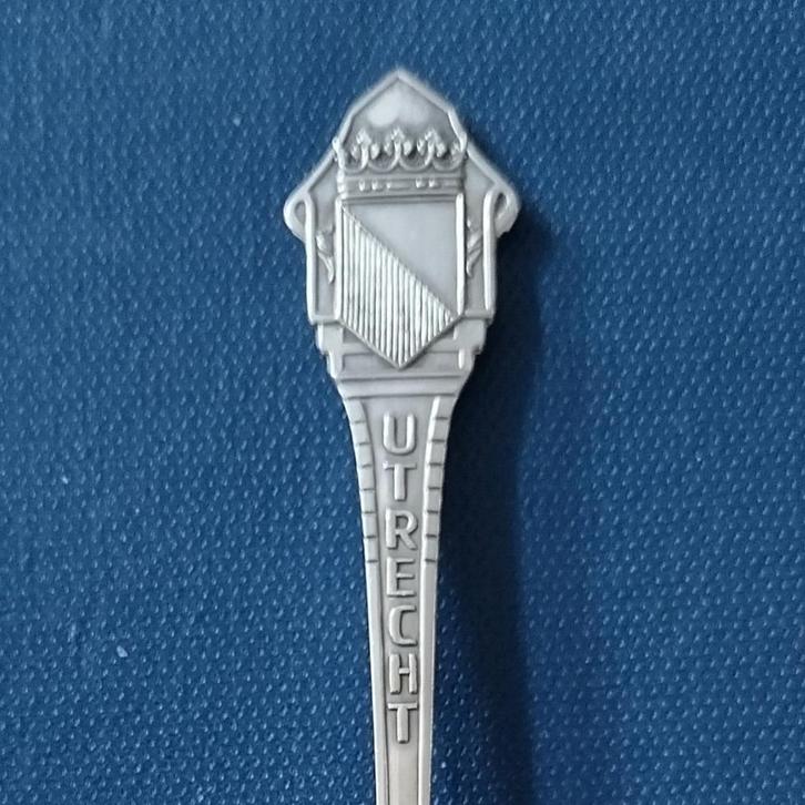 verzilverde suikerlepel, suikerschep stad Utrecht (SOLA 90), Antiek en Kunst, Antiek | Bestek, Ophalen of Verzenden