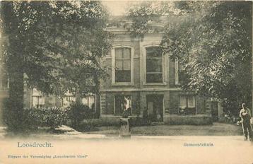 (304-026-015) Loosdrecht Gemeentehuis beschikbaar voor biedingen