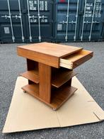 J. Ingvard Jensen Odense Bijzettafel teak design, Ophalen, Rond, Hout, Minder dan 55 cm