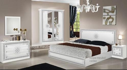Slaapkamer set Bari Italiaanse hoogglans wit-SALE-Op voorraa, Huis en Inrichting, Slaapkamer | Complete slaapkamers, Nieuw, Tweepersoons