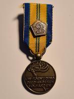 Miniatuur medaille verzorger Nijmeegse Vierdaagse cijfer 2, Ophalen of Verzenden, Landmacht, Nederland, Lintje, Medaille of Wings