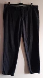 Heren pantalon kleur antraciet
maat 38/30, gedragen, Ophalen of Verzenden, Gedragen, Overige maten, Grijs