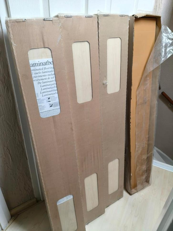 Partij laminaat 6m², Doe-het-zelf en Verbouw, Vloerdelen en Plavuizen, Laminaat, Hout, 50 tot 150 cm, 10 tot 30 cm, 5 tot 10 m²