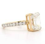 18kt Gouden Ring met Lab-Grown Diamant 2.40ct tw., Nieuw, Ophalen of Verzenden, Kleiner dan 17, Met edelsteen