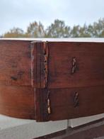 Mooie Oude Spanen Kledingdoos !!!, Antiek en Kunst, Ophalen of Verzenden