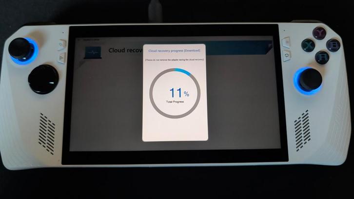 Asus ROG Ally Z1 Extreme 2TB, Spelcomputers en Games, Games | Nintendo Switch, Zo goed als nieuw, Overige genres, 1 speler, Vanaf 16 jaar