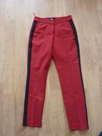 Rode lange broek met zwarte streep, Kleding | Dames, Broeken en Pantalons, Nieuw, Lang, Maat 34 (XS) of kleiner, Ophalen of Verzenden