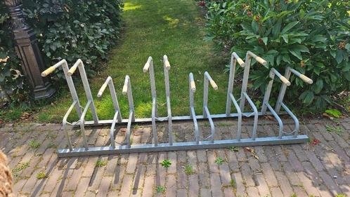 Degelijk gegalvaniseerd fietsenrek voor 6 fietsen, Fietsen en Brommers, Fietsaccessoires | Fietsenrekken, Gebruikt, Ophalen