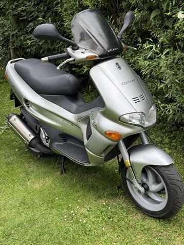 Runner 125cc op a1 net gekeurd beschikbaar voor biedingen