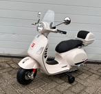 Kinder Scooter Vespa + windscherm en beautycase, 12V!, Ophalen of Verzenden, Nieuw