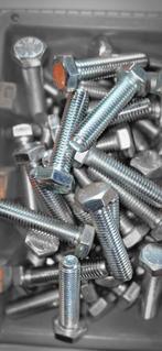 Diverse bouten en moeren, Ophalen of Verzenden, Gebruikt, Minder dan 50 mm, Bouten of Moeren