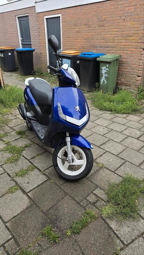 Leuke peugeot vivacity, Fietsen en Brommers, Scooters | Peugeot, Gebruikt, Overige modellen, Ophalen