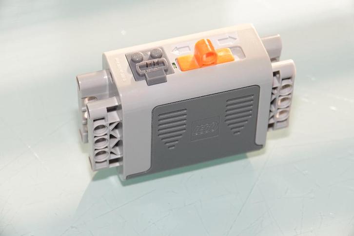 Lego Technic B keuze verkleurde PF batterij doos, 88012 hub, Kinderen en Baby's, Speelgoed | Duplo en Lego, Gebruikt, Ophalen of Verzenden