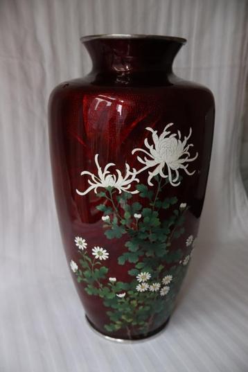 Antiek Japan Red Ginbari cloisonne emaille vaas c 1920 beschikbaar voor biedingen