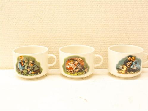 3 Villeroy& Boch Ot en Sien kopjes 33653, Huis en Inrichting, Keuken | Servies, Gebruikt, Kop(pen) en/of Schotel(s), Overige stijlen