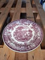 Antiek rood bord van P. Regout type Amazone, Ophalen of Verzenden