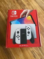 Nintendo switch oled met 4 spellen, Met 2 controllers, Zo goed als nieuw, Ophalen, Met games