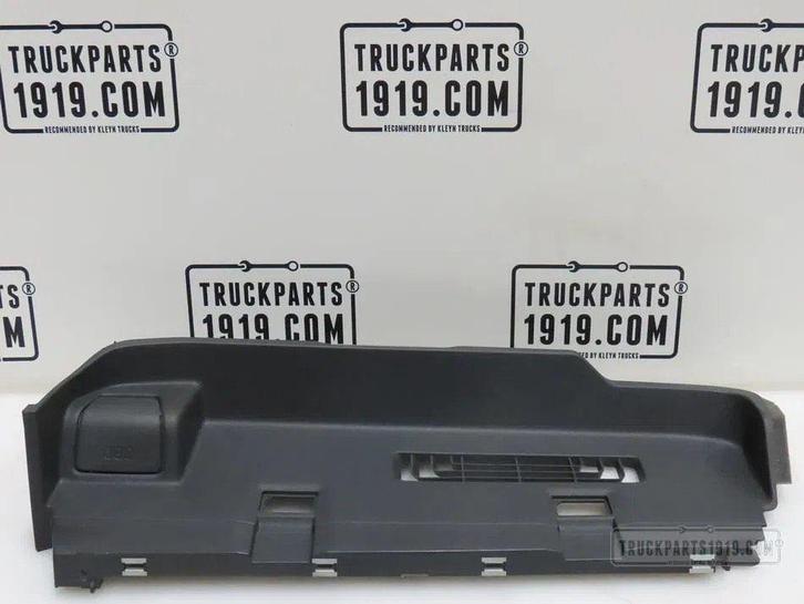 Scania Body & Chassis Parts Dashboard afdekking Scania, Auto-onderdelen, Vrachtwagen-onderdelen, Gebruikt, Ophalen