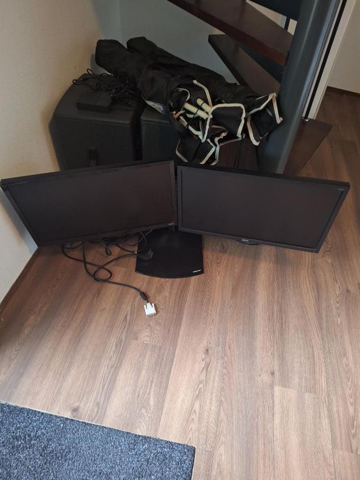 Ergotron monitorarm voor twee monitoren  €99, Computers en Software, Monitoren, Zo goed als nieuw, 60 Hz of minder, IPS, Ophalen