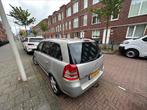 Opel Zafira 1.8 2007 Grijs, Auto's, Opel, 74 €/maand, 4 cilinders, Origineel Nederlands, 1200 kg