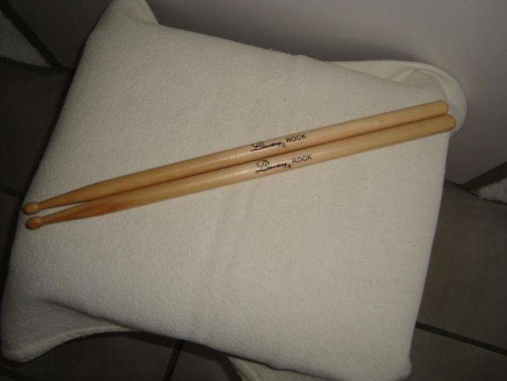 Dimavery DDS-ROCK drumstokken (paar, nieuw, 20191592), Muziek en Instrumenten, Instrumenten | Toebehoren, Nieuw, Drums of Percussie
