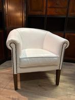 Chesterfield Club Fauteuil + Voetenbank, Ophalen, Engels intereur, Zo goed als nieuw, 75 tot 100 cm