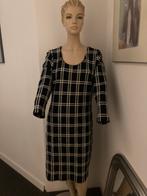 K design elegante nieuwe jurk 46, Kleding | Dames, Blauw, Maat 46/48 (XL) of groter, Ophalen of Verzenden, Zo goed als nieuw