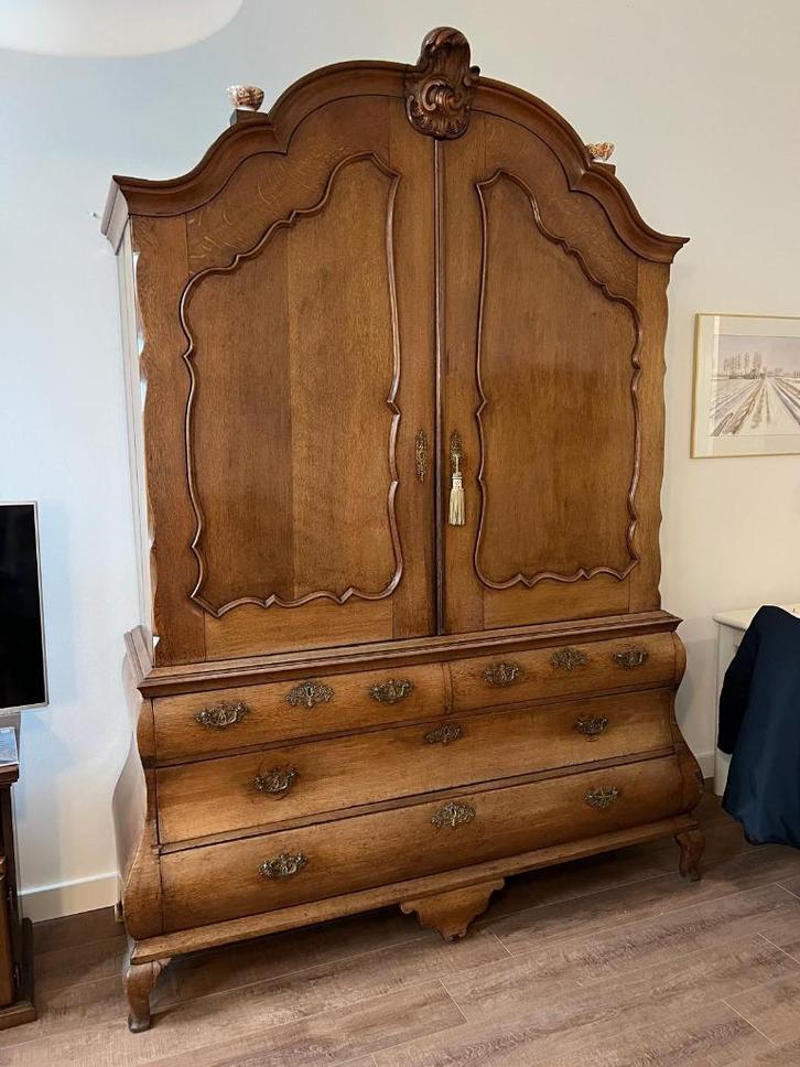 Antiek eiken zeeuws kabinet, Antiek en Kunst, Antiek | Meubels | Kasten, Ophalen