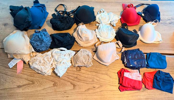 Goede kwaliteit en mooie merken lingerie, liefst in één koop, Kleding | Dames, Ondergoed en Lingerie, BH, Overige kleuren, Ophalen of Verzenden
