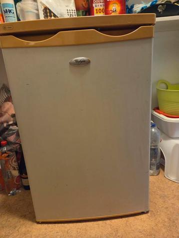 Koelkast whirlpool  beschikbaar voor biedingen