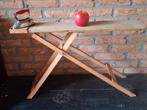 Leuke Vintage kinderstrijplank met strijkijzer 1950, Ophalen of Verzenden