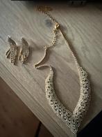 Gala oorbellen/ketting set., Hangers, Zo goed als nieuw, Goud, Goud