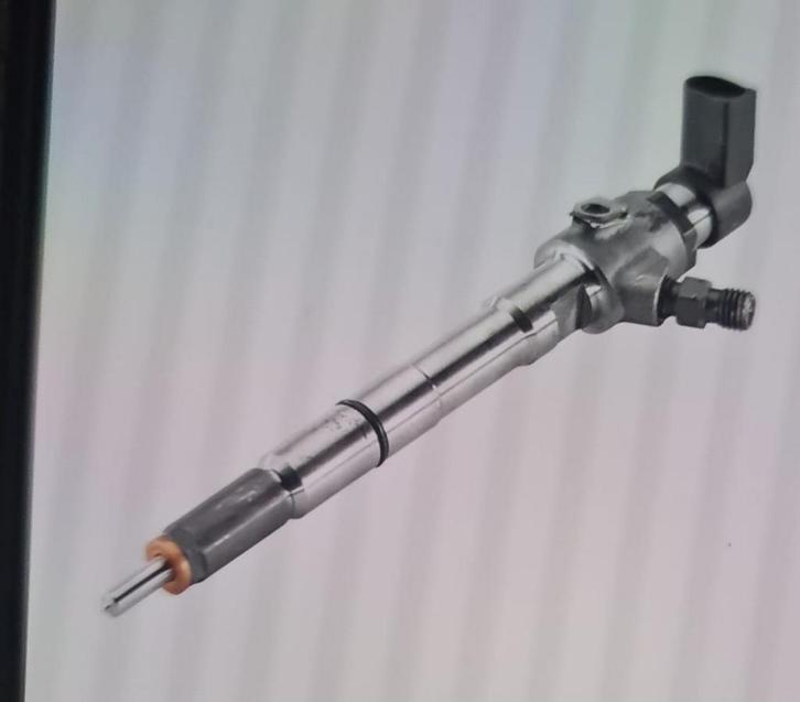 Gereviseerde verstuiver 1.6 CRDI motor code CAY  03L130277B, Auto-onderdelen, Brandstofsystemen, Audi, Seat, Volkswagen, Skoda