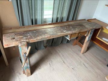 Werkbank Hout Winkel Vintage Industrieel beschikbaar voor biedingen
