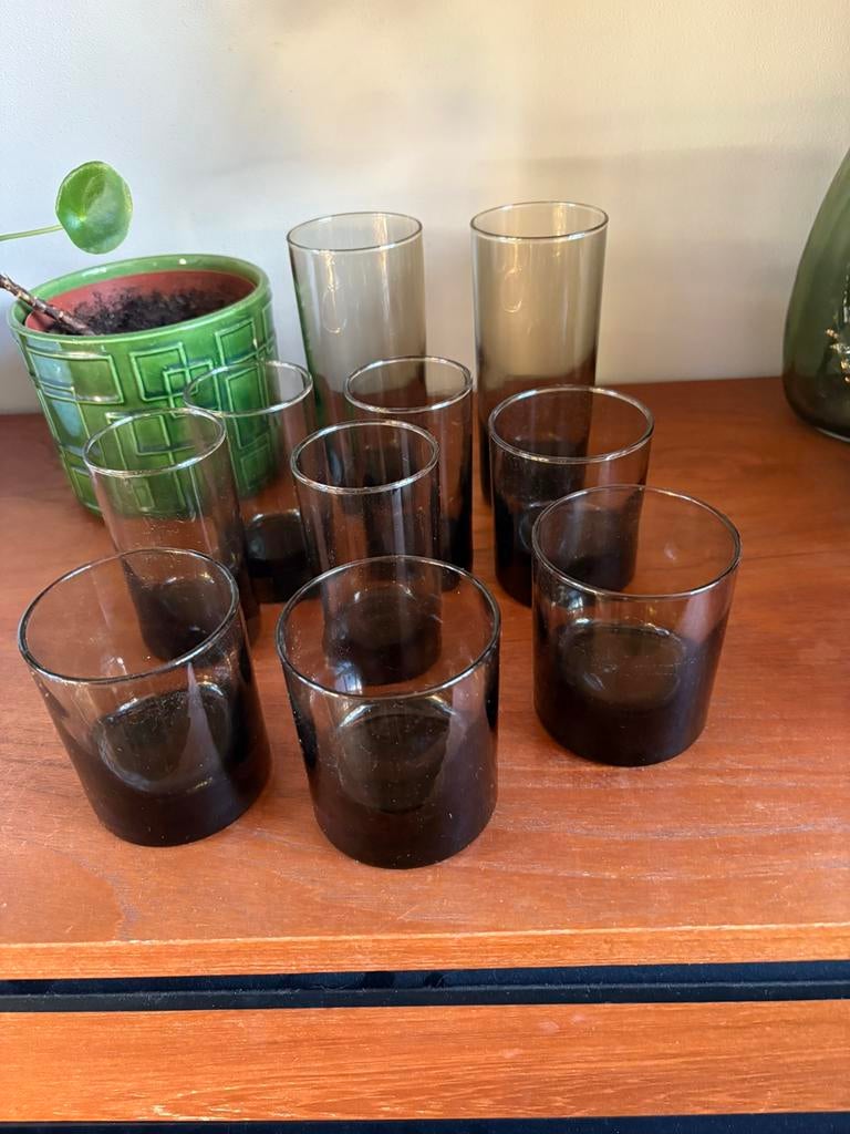 Set jaren 70 glazen / rookglas als nieuw! 10 stuks, Ophalen