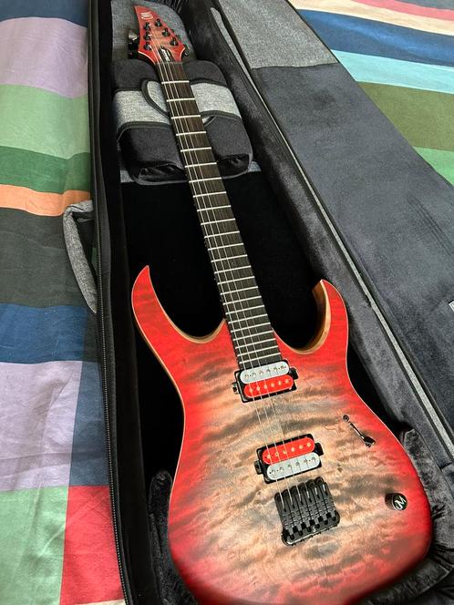 Mayones Duvell 6 qatsi 2.0 ruby red zgan, Muziek en Instrumenten, Snaarinstrumenten | Gitaren | Elektrisch, Zo goed als nieuw