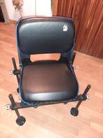 BEHR FEEDERSTOEL MET DRAAISTOEL - NIEUWSTAAT, Ophalen of Verzenden, Nieuw