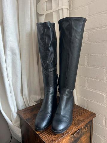 Zara Laarzen Maat 36 beschikbaar voor biedingen