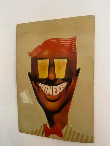 Vintage Heineken bord beschikbaar voor biedingen