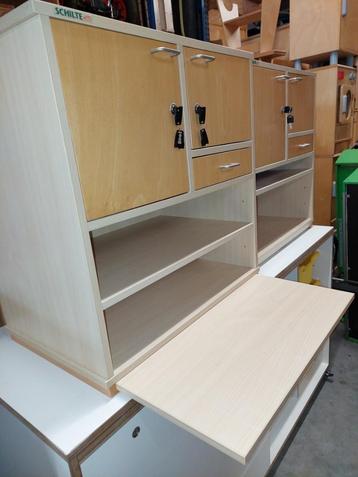2x Schilte hangkast / wandkast / leidsterkast beschikbaar voor biedingen