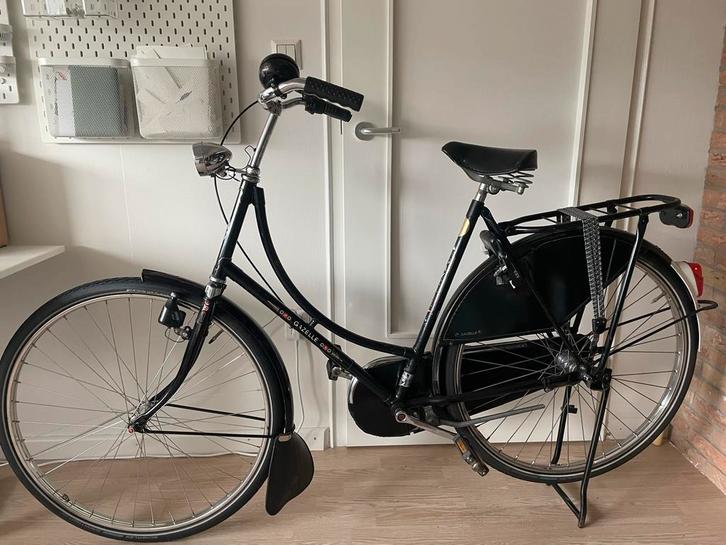 Klassieke Gazelle Omafiets, Fietsen en Brommers, Fietsen | Dames | Omafietsen, Gebruikt, 56 cm of meer, Versnellingen, Ophalen