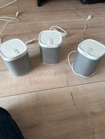 Sonos play one set beschikbaar voor biedingen