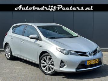 Toyota AURIS 1.8 Hybrid Automaat Navi Camera Cruise Ecc beschikbaar voor biedingen