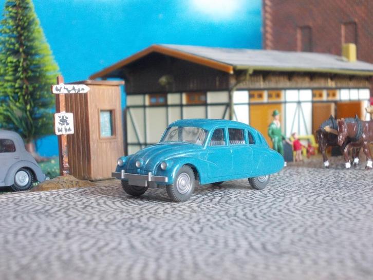 1937 Tatra T87 - Wiking Azuurblauw ( 1977-1978 uitgave ), Hobby en Vrije tijd, Modelauto's | 1:87, Zo goed als nieuw, Wiking, Ophalen of Verzenden