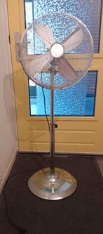 Mooie chroom Statiefventilator, Witgoed en Apparatuur, Ophalen, Zo goed als nieuw, Statiefventilator