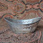 Verzilverd opengewerkt bonbonschaaltje, Ophalen of Verzenden