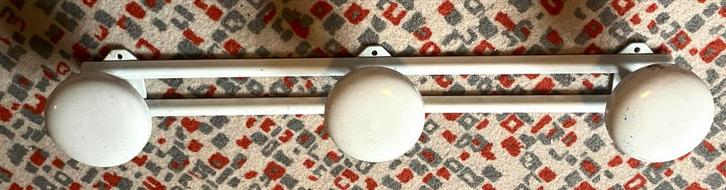 Vintage Frans Kapstokje - Crème Wit, 3 Haken, Antiek en Kunst, Antiek | Kandelaars, Overige materialen, Ophalen of Verzenden