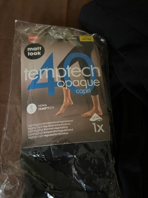 HEMA Korte Legging Nieuw - 1x in verpakking, Kleding | Dames, Leggings, Maillots en Panty's, Nieuw, Legging, Maat 44/46 (L), Zwart