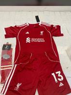 Nieuwe Liverpool 25/26 tenue, Sport en Fitness, Voetbal, Maat L, Ophalen of Verzenden, Nieuw, Set