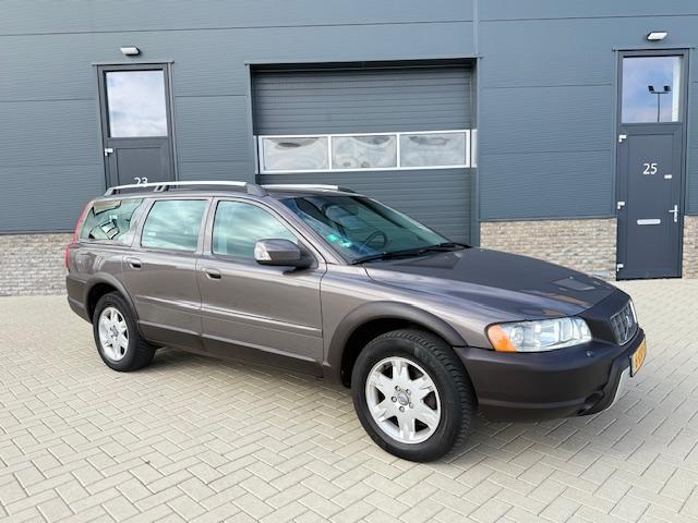 Volvo XC70 2.5 T Summum Cross Country / Youngtimer, Auto's, Volvo, Bedrijf, Te koop, XC70, 4x4, ABS, Airbags, Airconditioning